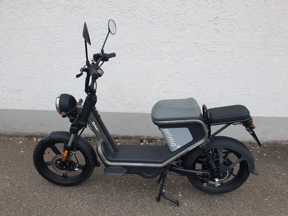 Elektroroller PRIMA-E mit Sitz 45 Kmh bis 50 Km anthrazit 799 Km in  Baden-Württemberg - Crailsheim | Motorroller & Scooter gebraucht | eBay  Kleinanzeigen ist jetzt Kleinanzeigen