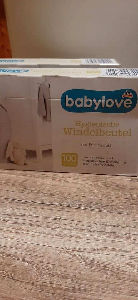 Babywindeleimer von Tomee tipee + 3 St. Flienkassette in Koblenz