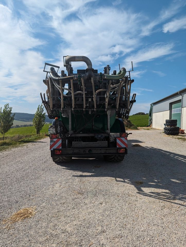 Güllefass Samson SG 23 Schwanenhals Schleppschlauch Claas Xerion in Kelheim