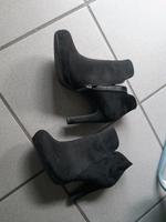 high heels Stiefelette tamaris schwarz 38 Nordrhein-Westfalen - Verl Vorschau