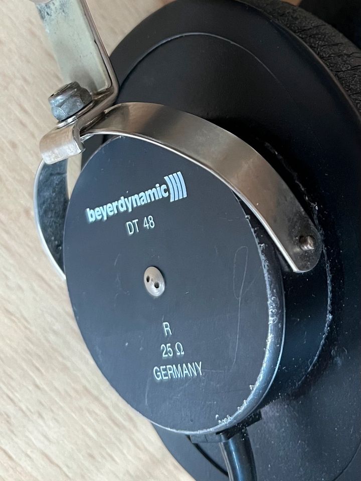 Klassiker: Beyerdynamic DT 48 Kopfhörer Klinke Profi in Mainz