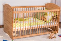 Babybett 70x140 umbaubar zum Kinderbett, Buche massiv Nordrhein-Westfalen - Herford Vorschau