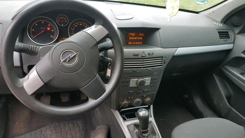 Opel Astra H in Prem
