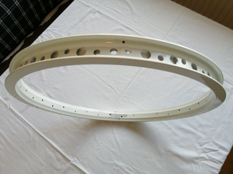 PROPER Lite BMX Felge Rim 20" 32H blau & weiss NOS neu in Neunkirchen-Seelscheid