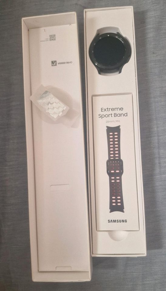 Samsung Galaxy watch4 Classic NEU + OVP 46 mm GPS Black in Hamburg