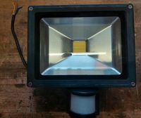 LED Strahler Bewegungsmelder 20W IP65 Nordrhein-Westfalen - Menden Vorschau