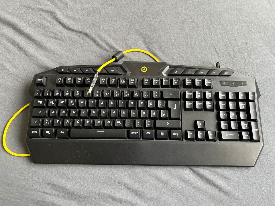 Isy Gaming Tastatur in Langen (Hessen)