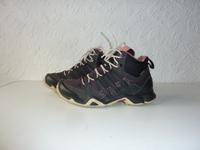Adidas Goretex Boots Stiefel schwarz UK 5 (23,5cm) neuwertig! Dithmarschen - Eggstedt Vorschau