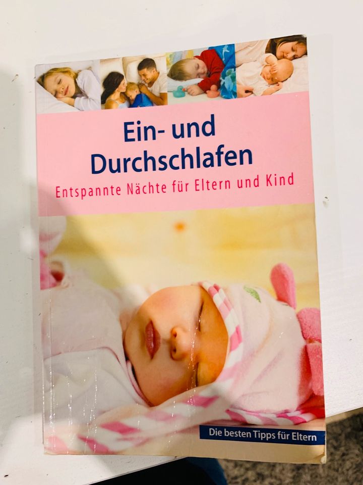 SET Bücher zu Schwangerschaft, Stillen, Babyernährung , etc. in Stuttgart