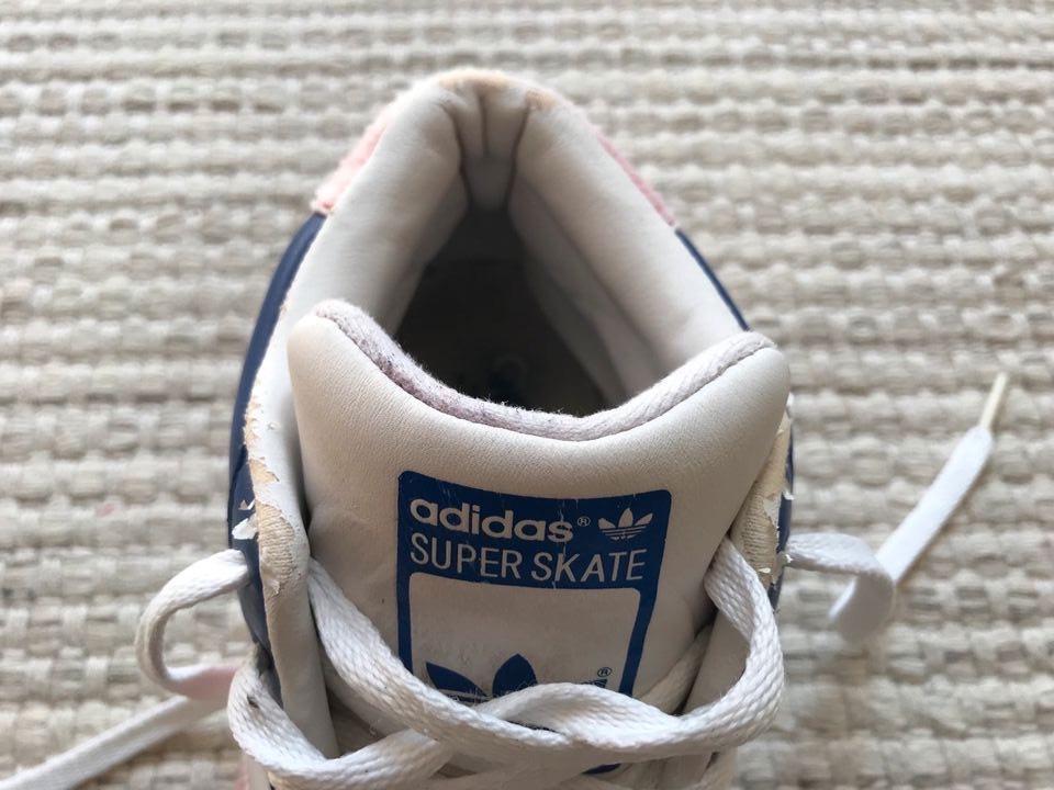 Adidas Superskate Sneaker Schuhe 40 2/3 Originals mid-top in Stuttgart