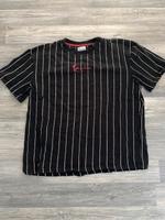 Karl Kani Tshirt zu verkaufen Größe M Essen - Altenessen Vorschau