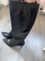 Gucci Leder Stiefel Gr. 36 Nordrhein-Westfalen - Gelsenkirchen Vorschau