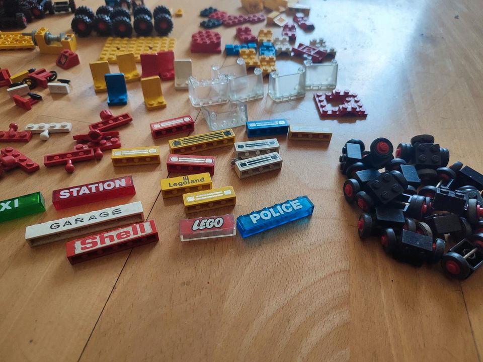 Lego Fahrzeugteile Konvulut alles 80ziger circa. in Haan