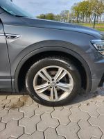 Gebrauchte VW Tiguan Aluräder mit Pirelli Winterreifen Niedersachsen - Schneverdingen Vorschau
