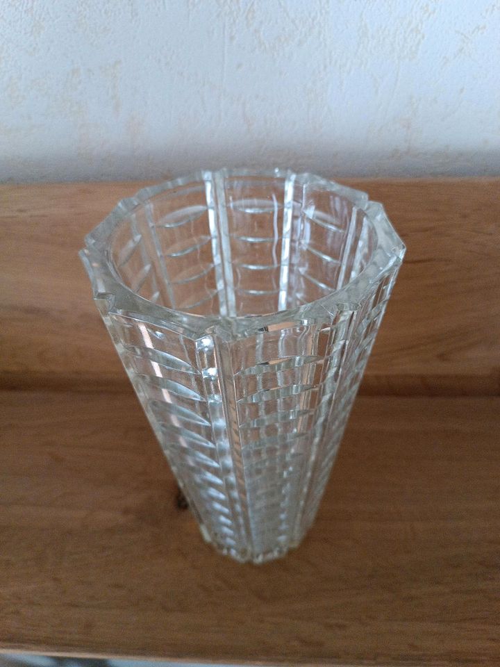 Vase aus Glas in Adelsheim