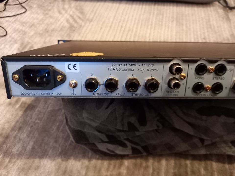 STEREO MIXER TOA M-243 Japan in Herne