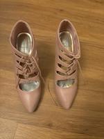 Absatzschuhe, Pumps, Damenschuhe Baden-Württemberg - Oberboihingen Vorschau