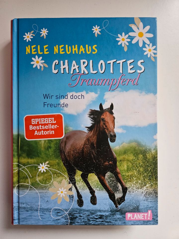 Buch: Charlottes Traumpferd Band 1-6, neuwertig in Kiel