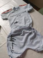 Kurze Hose und T-Shirt von Tommy Hilfiger gr.68 Bayern - Schwabmünchen Vorschau