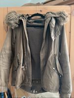 Winter Parka von Zara Größe XS Khaki grün mit Kapuze Saarland - Schmelz Vorschau