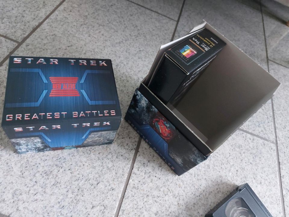 VHS 4x.  Star Trek.  Greatest battles. Im Schuber. Wie neu. in Bad Nenndorf