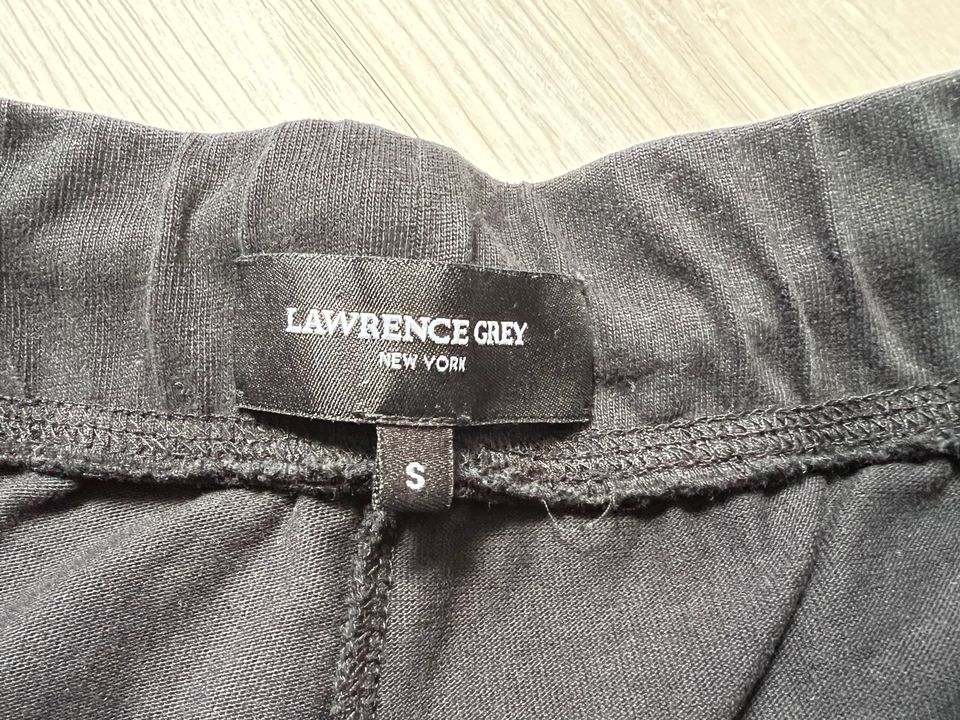 Shorts kurze Hose Lawrence Grey Größe S in Bad Salzungen