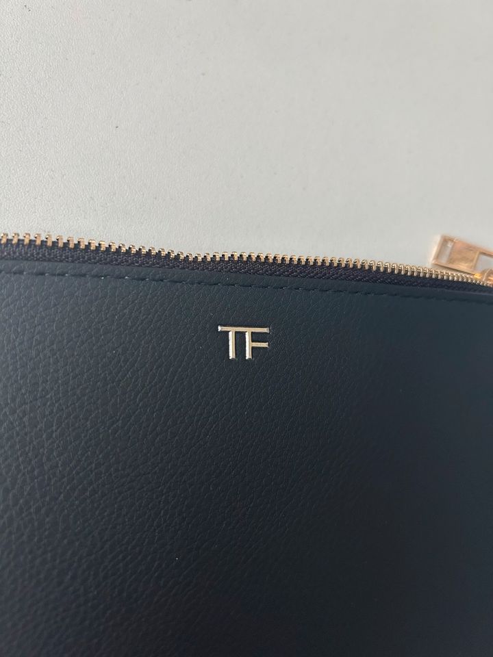 Tom Ford Leder Pouch in Berlin