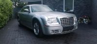 Chrysler 300 c im super Zustand Niedersachsen - Garrel Vorschau