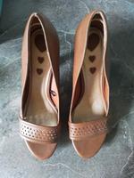 Elegante Frühlings Pumps, beige, NEU, Gr. 40 Hessen - Darmstadt Vorschau