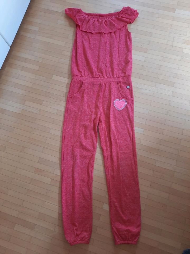 Jumpsuit s.Oliver Größe 122 in Freiberg am Neckar