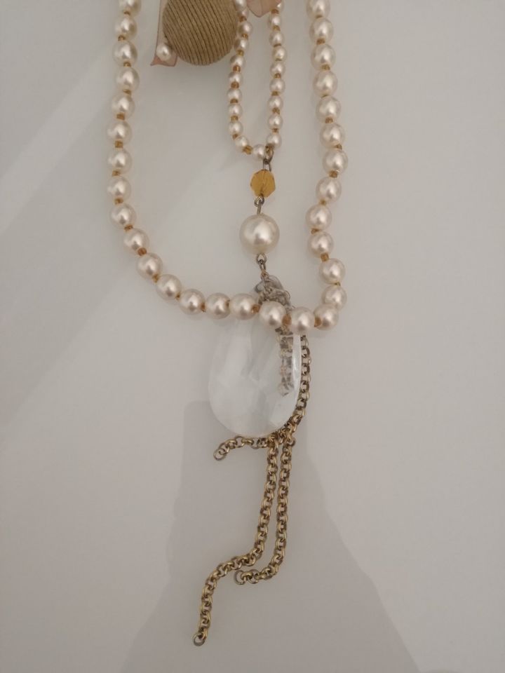 Modeschmuck Perlenkette dreiteilig mit Anhänger von s.Oliver in Rosenheim