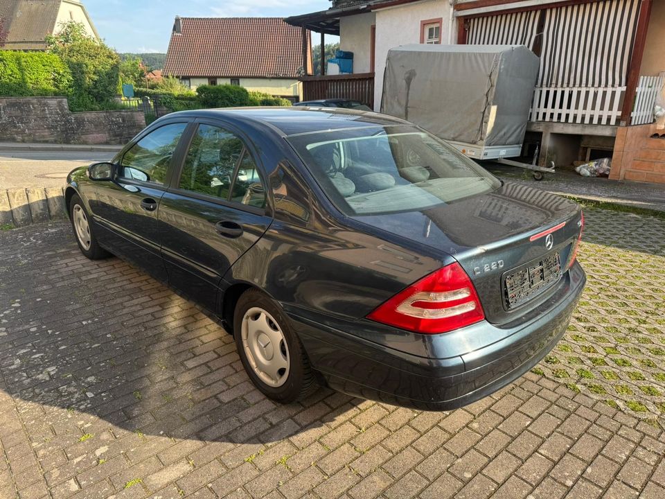 Mercedes-Benz C Klasse w203 220 CDI in Nagold