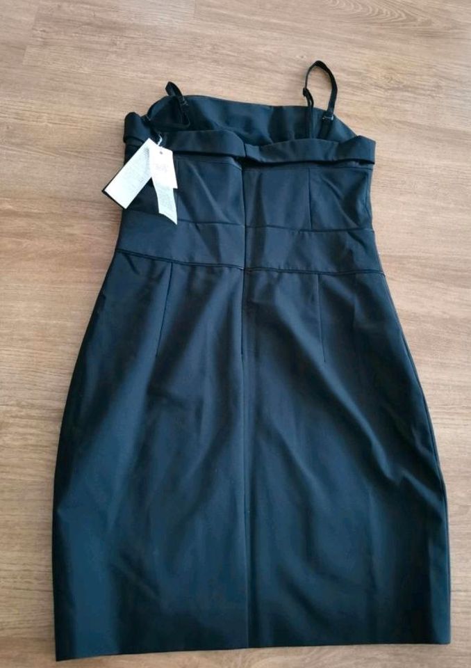 Edles Kleid Mexx Gr 34 Neu mit Etikett edel sexy in Oberpframmern