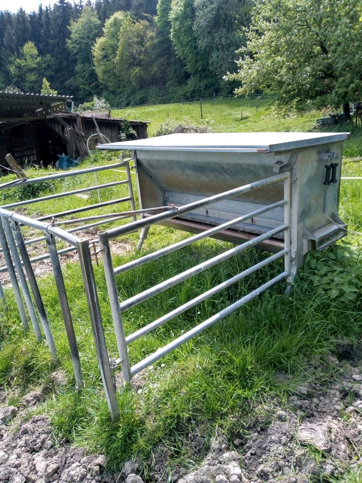 Kraftfutterstand in Balzheim