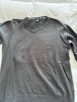 Hugo Boss Pullover mit V Ausschnitt Herren dunkel Grau M Kreis Ostholstein - Bad Schwartau Vorschau