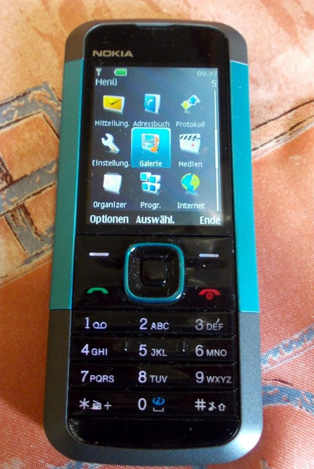 Handy „ Nokia 5000 D-2 “ mit neuem Reserve-Akku. in Neckarsulm