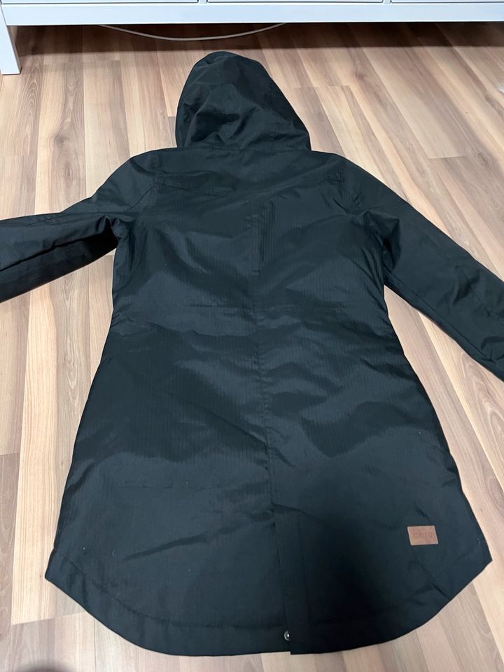 Damen Jacken, Parka, Übergangsjacke je 15€ in Güterglück