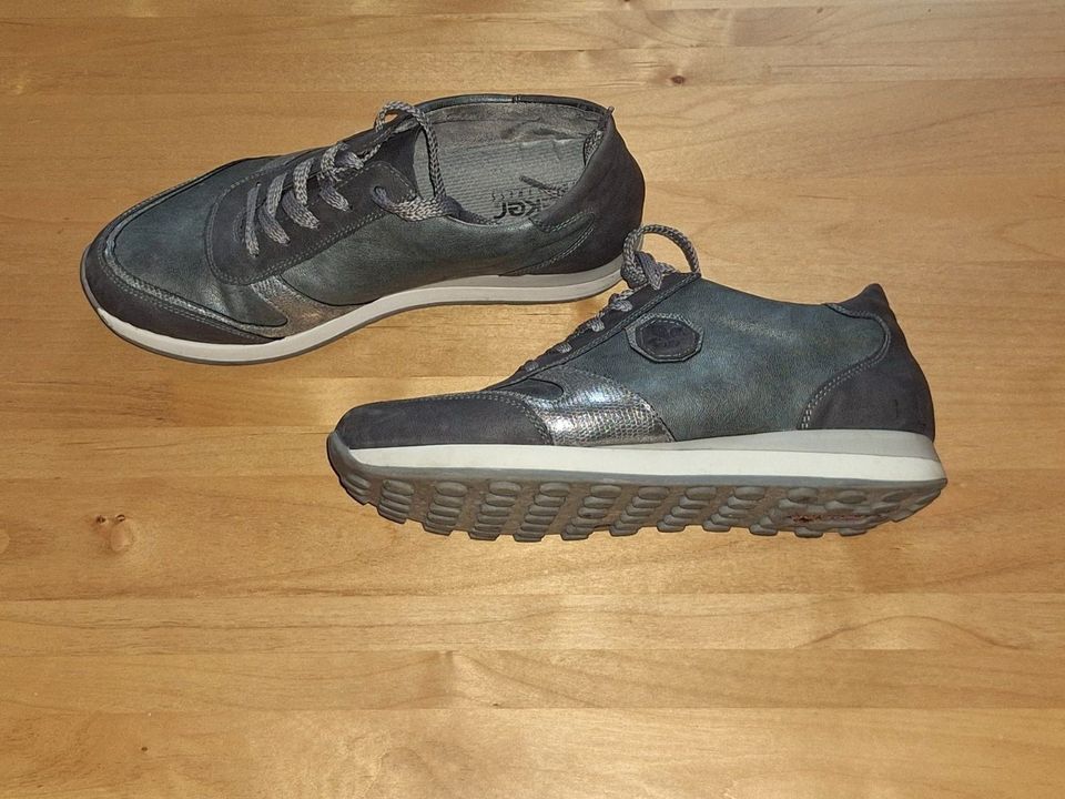 grauer Sneaker/Schnürschuh von Rieker Gr. 37 in Übach-Palenberg