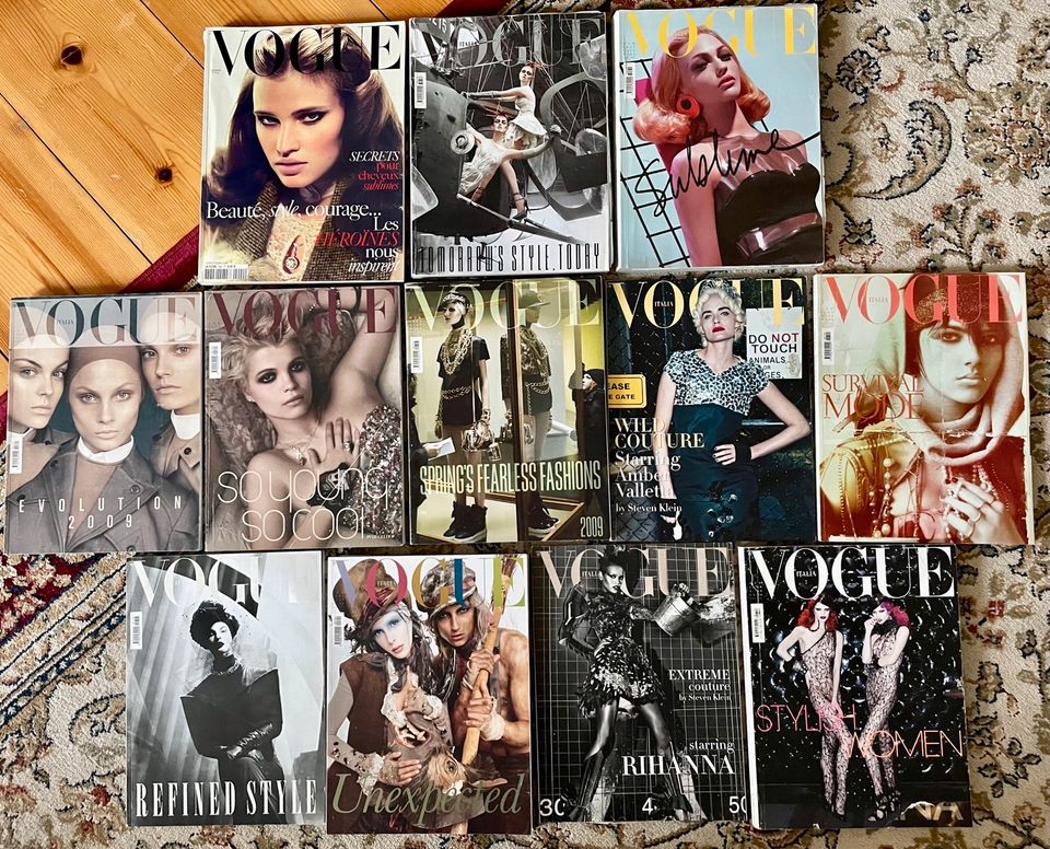 VOGUE Italia & Paris 2007/2009 diverse. Preis je Heft in Berlin