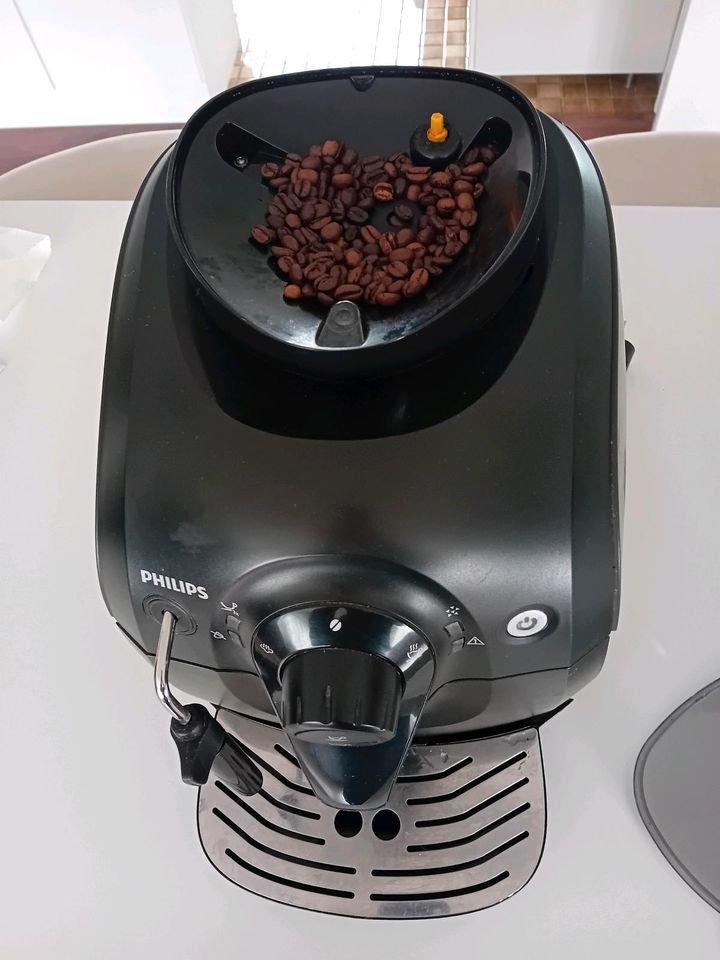 Philips Espresso Kaffeeautomat in Unkel