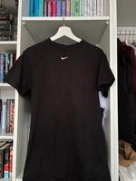 Nike T Shirt/ Kleid in Größe XS/ M Wandsbek - Hamburg Bramfeld Vorschau