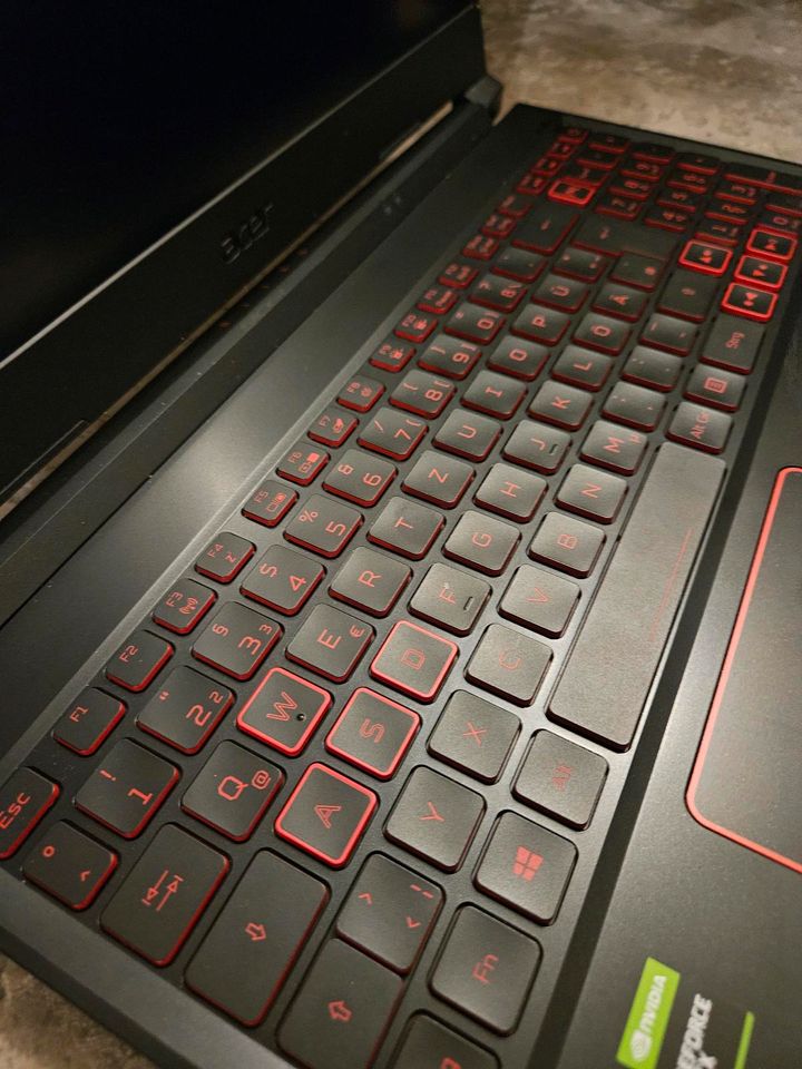 Acer nitro 5 ryzen 5 GTX 1650 Gaming Laptop in Andernach