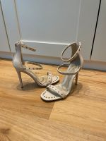 High Heels Sandalen Pumps Stiletto Nieten Schuhe Sandalen Hamburg - Wandsbek Vorschau