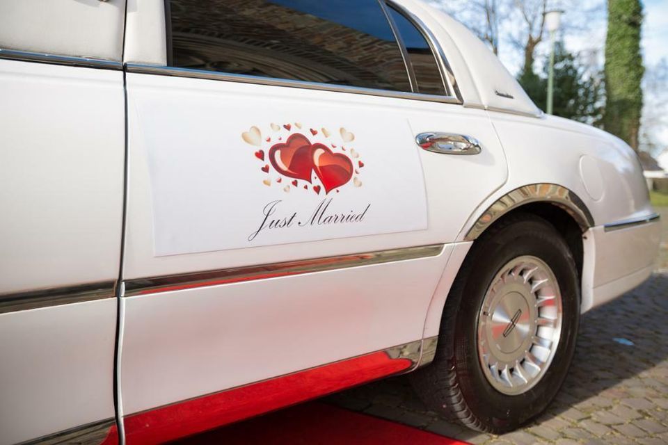 Stretchlimousine, Hochzeitsauto, Limousine, Chauffeurservice in Aachen