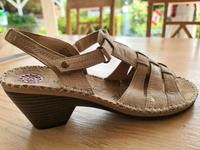 Sandalen/ Sandaletten Hush Puppies Gr.41 NEU Thüringen - Gotha Vorschau