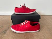 Rote Tommy Hilfiger Sneaker Gr. 37 neuwertig Nordrhein-Westfalen - Bad Oeynhausen Vorschau