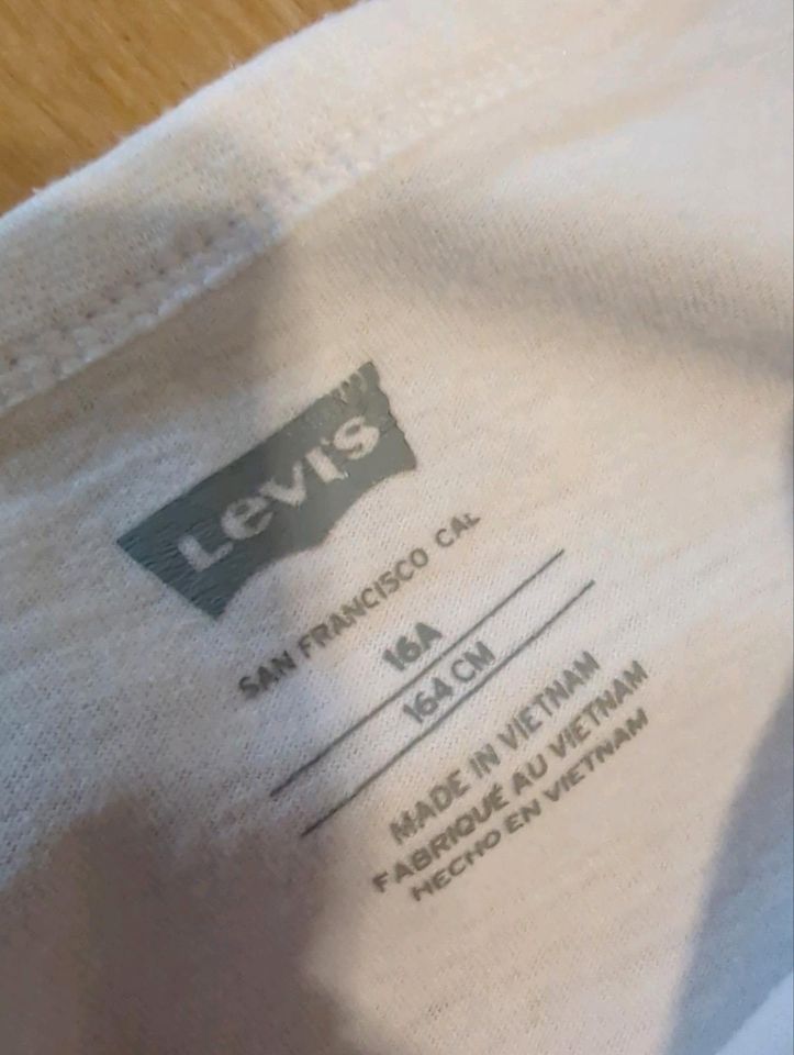 TOP! WIE NEU! Levi's T-Shirt Gr. 164 in Fürth