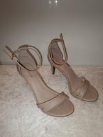 Pumps Gr.40 Graceland Farbe: beige Deichmann Bremen - Vegesack Vorschau