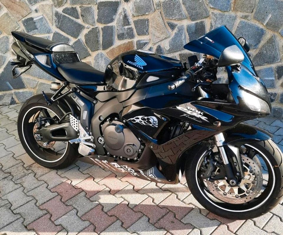 Honda CBR Fireblade 1000RR in Neuburg am Inn