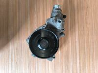 BMW e70 X50I n63 Wasserpumpe Thermostat original Niedersachsen - Hessisch Oldendorf Vorschau